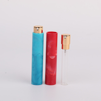 Atomiseur de parfum de voyage personnalisé avec logo, motif marbré, 10 ml, en verre et plastique, rechargeable, distributeur rotatif pour cadeaux