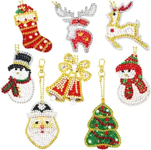 דיי אמנות 5D ציור אמנות סט יהלומים סט סט מחזיקי מפתחות מלאכה שרשרות יד רקמה יהלום חג המולד