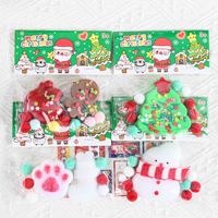 Mainan Squishy Natal 2026 Baru, Bola Fidget TPR Lembut untuk Meredakan Stres Anak-anak dan Dewasa, Hadiah Natal, Isian Kado Natal