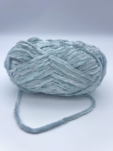 Bán Buôn Khổng Lồ 100% Polyester Jumbo Màu Xanh Lá Cây Màu Xanh Lá Cây <span class=keywords><strong>Chunky</strong></span> Chenille Sợi Cho Đan Tay Đan - Product Image 2