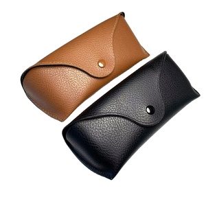 Estuche Portátil Premium Marrón de Alta Gama Resistente a Golpes para <span class=keywords><strong>Gafas</strong></span> con Organizador de Cuero PU y Patrón Sólido al por Mayor - Product Image 3