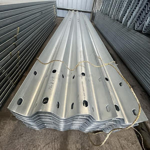 Barriera di Sicurezza Stradale Economica a Profilo W, Guardrail in Acciaio per Traffico in Vendita - Product Image 4