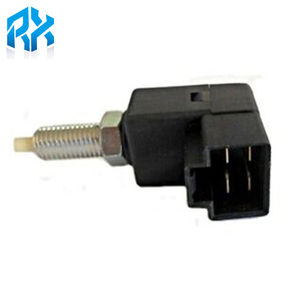 CONJUNTO DE INTERRUPTOR DE LUZ DE FRENO PIEZAS DEL MOTOR 93810-3K000 para <span class=keywords><strong>HYUNDAi</strong></span> SANTAFE 2010 - Product Image 1