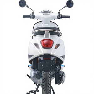 Mobilità Urbana Ridefinita: Potenza ed Efficienza, Accelerazione Potente, Scooter a Carburante per Brevi Spostamenti - Product Image 4