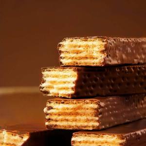 Barra de Proteína de Suero de Leche Sabor Cacao y Chocolate Negro al por Mayor, Reemplazo de Comida para Desayuno, Barra Crujiente Alta en Proteínas - Product Image 3