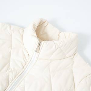 Abrigo Acolchado Versátil <span class=keywords><strong>de</strong></span> <span class=keywords><strong>Otoño</strong></span>/Invierno con Cuello Alto y Capucha, Impermeable, 100% Poliéster |   Abrigo Largo con Costuras <span class=keywords><strong>de</strong></span> Diamantes Estilo Preppy - Product Image 4