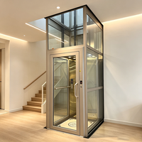 Ascenseur hydraulique résidentiel moderne et confortable avec cabine en verre au design minimaliste et options de revêtement de sol en granit, PVC ou marbre