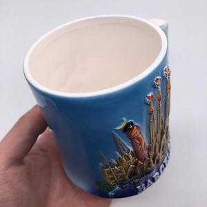 Catedral de <span class=keywords><strong>Barcelona</strong></span> España 3D relieve pintado a mano de cerámica taza de café taza de arte hecho a mano viaje recuerdo colección Regalo 1 - Product Image 3