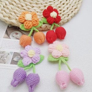 ชุดทำต่างหูโครเชต์แฮนด์เมดลายเชอร์รี่ ของตกแต่ง DIY ด้วยไหมพรม ชุดอุปกรณ์ทำต่างหูรูปดอกไม้ - Product Image 1