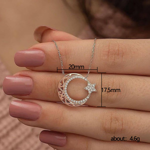 Cadena de Clavícula con Forma de Estrella y Luna, Accesorio de Cuello Coreano Moderno para Mujer, Disponible al por Mayor - Product Image 2