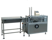 Machine d'emballage en carton à extrémités pliées