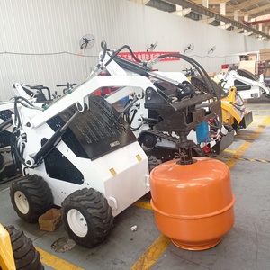 Compacte Mini Schranklader Opzetstukken: Sleuf, Betonmixer, Sneeuwblazer, Log Splitter, Hi-Flow - Product Image 3