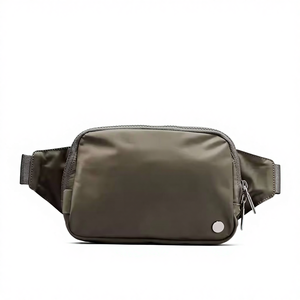 Riñonera deportiva unisex de 2L al por mayor, divertida, impermeable, de nailon con cremallera, bandolera para correr, riñonera bonita para el pecho. - Product Image 5