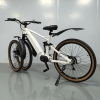 Vélo de montagne à trois roues avec roues de 29 pouces, cadre en alliage d'aluminium, assistance au pédalage à moteur central 7 vitesses