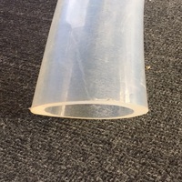 Tube en silicone blanc transparent