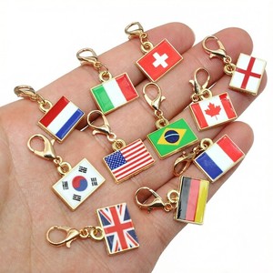 Porte-clés en métal émaillé avec drapeau national, breloques DIY pour bracelet, breloques pour la fabrication de bijoux, pendentif porte-clés drapeau de pays - Product Image 1