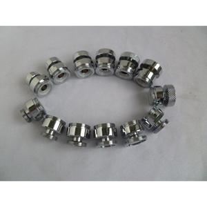 Robinet de bidet universel en laiton moderne M22*1, aérateur universel anti-éclaboussures avec conception mobile pour une utilisation en salle de bain - Product Image 2