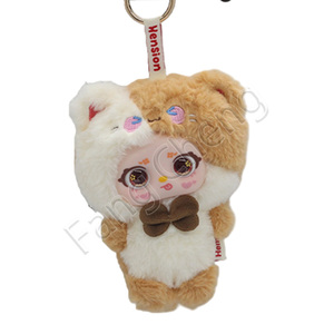 Llavero de peluche Kitten Crew, adorable colgante para bolso con disfraz de gato y detalles de lazo de colores, muñecos Gashapon de caja sorpresa, regalo de 100-120mm - Product Image 3