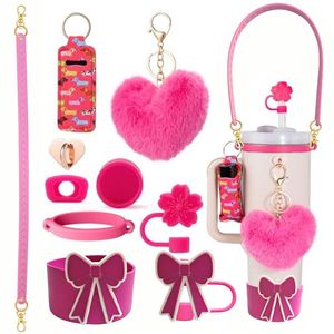 Ensemble d'accessoires pour gobelet 10 pièces, marché américain, charme en peluche en forme de cœur, sangle tressée, housse en silicone, kit de décoration avec OEM ODM (sans gobelet) - Product Image 2