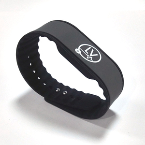 Custom Rfid Rubber Wristband Waterproof Reusable Nfc Silicone Wristband for Gym/amusement Park <b>Access</b> <b>Control</b> - Product Image 2