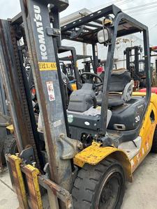 Montacargas Komatsu FD30 de 3 Toneladas, Motor Diésel, Usado, 4x4, Neumáticos Sólidos, en Venta a Bajo Precio - Product Image 6