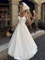 Robes d'été blanches ajustées et élégantes pour femmes, 100 % coton respirant, style sexy à fines bretelles, couleur unie, vente en gros sur mesure