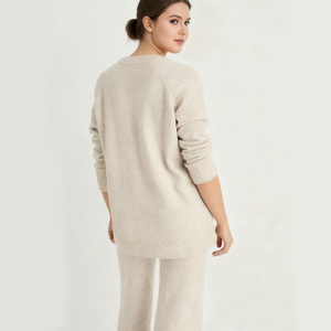 Vêtements de détente avec logo personnalisé, <span class=keywords><strong>ensemble</strong></span> deux pièces col en V, vêtements pour femmes, ensembles de vêtements de détente tricotés en laine mérinos et cachemire pour femmes - Product Image 3