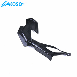 AKOSO 3K cubierta de protección de cadena trasera de motocicleta de fibra de carbono de gama alta de cinco capas para <span class=keywords><strong>Yamaha</strong></span> MT10 FZ10 2016-2021 <span class=keywords><strong>2018</strong></span> 2019 - Product Image 3