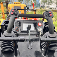 Meistverkaufter Bison Mach XC1100 Mini-Kompaktlader, Italienische Hansa Geschlossene Hydraulische Kolbenpumpe, Zweikanal-Ausgang