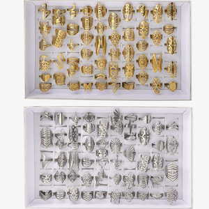 Bagues de <span class=keywords><strong>mariage</strong></span> pour femmes en acier inoxydable plaqué or, motif floral creux punk, tailles assorties, découpe laser - Product Image 1