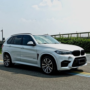 Kit de Carrocería Mejorado F15 2013-2018 con Parachoques Delanteros, Parachoques Traseros, Capó Delantero, Salida de Aire Trasera, Recortes para Faros Antiniebla para BMW X5 - Product Image 4