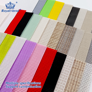<span class=keywords><strong>Toile</strong></span> en maille <span class=keywords><strong>PVC</strong></span> plastique 14/18 fils, <span class=keywords><strong>toile</strong></span> <span class=keywords><strong>Aida</strong></span> plastique colorée pour broderie au point de croix, artisanat DIY - Product Image 4