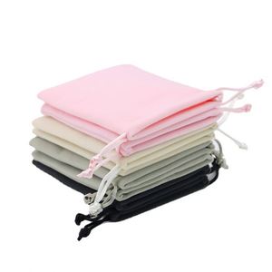 Sac à bijoux en velours avec cordon de serrage, impression de logo personnalisée, petit format, réutilisable, pochette en velours suédé pour le rangement des parfums, pour l'emballage - Product Image 3