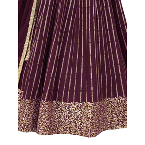 Lehenga choli กับชุดราตรีเลื่อมไวน์ - Product Image 1