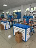 Machine de soudage haute fréquence pour bâche en PVC, toile publicitaire, tissu, tente, écrans de cinéma, soudeuse plastique HF RF
