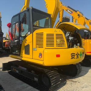 Mini-excavatrice Komatsu PC70 d'occasion à bas prix, 7 tonnes, hydraulique, sur chenilles, avec moteur et boîte de vitesses en bon état, provenance Japon - Product Image 2