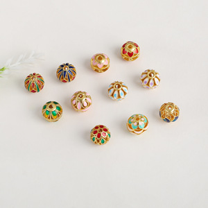 ลูกปัดเคลือบลายฉลุแบบหยดน้ำมันทรงกลมจาก Lisheng Jewelry สำหรับทำเครื่องประดับ DIY เช่น สร้อยข้อมือและสร้อยคอ - Product Image 4
