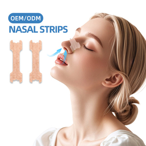 แผ่นปิดจมูกระบายอากาศคุณภาพสูง ได้รับการรับรองมาตรฐาน CE ผลิตจากผ้าไม่ถักทอ ป้องกันการแพ้ ไม่ระคายเคืองผิว ช่วยลดการกรน ช่วยให้นอนหลับสบาย 3 ชิ้น - Product Image 1