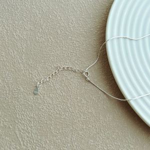 Collar con Colgante de Pez y Cadena de Eslabones de Plata de Ley 925, Diseño Simple Dylam, para Mujer - Product Image 3