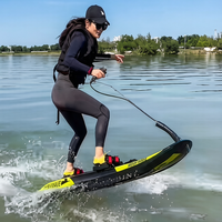 Nouvelle Planche de Surf à Essence en Fibre de Carbone 2026, Jet Board Motorisé Haute Vitesse 64KM/H 110CC pour Sports Nautiques Professionnels et Pêche
