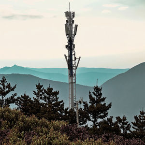 Torre de comunicación monopolar de acero autoportante, mástil de telecomunicaciones de señal móvil de 20m, 30m y 40m - Product Image 5