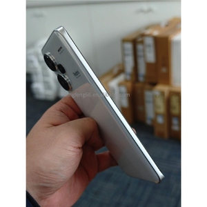 Teléfono Inteligente Redmi <span class=keywords><strong>Note</strong></span> 13 Pro Plus 5G <span class=keywords><strong>8</strong></span>/256GB Global, Octa Core, AMOLED 90Hz, Cámara de 200MP, Carga Rápida de 120W, CDMA LTE - Product Image 4