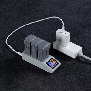 STARTRC 스마트 충전 허브 V20 디스플레이 포함 DJI Mini 5 Pro 배터리용 <span class=keywords><strong>3</strong></span> 슬롯 순차적 고속 충전기 - Product Image 4
