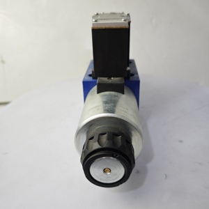 Componente Industrial Hidráulico Proporcional Rxeroth 4WRAE10E6-22/G24N9K3X/A1V R900558356 - Product Image 4