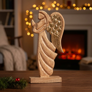 Sculpture d'ange en bois faite à la main, centre de table rustique, décoration de Noël pour table basse de ferme - Product Image 2