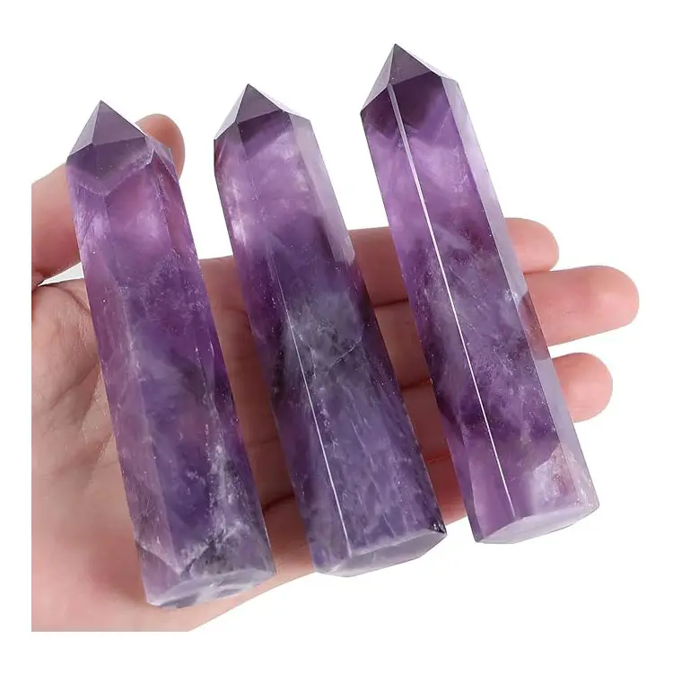 Tour de cristaux de guérison Améthyste Pierres précieuses violettes Baguette de cristal hexagonale à pointe Cristaux Décoration énergétique Cadeau