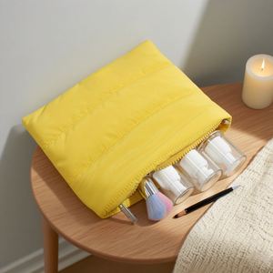 Wholesale Low-Price Fashion Light-Weight Storage Pouch Quilted Cosmetic <b>Bag</b> Soft Cotton Puffer <b>Makeup</b> <b>Bag</b> for Outdoor <b>Travel</b> - Product Image 5