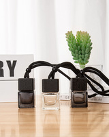 Botol Diffuser Gantung Mobil Kosong 8ml, Mini Pengharum Udara, Botol Kaca Parfum Minyak Esensial dengan Tutup Kayu Hitam