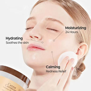 แผ่นสำลีทำความสะอาดผิวหน้าแบบขายส่ง 60 ชิ้น 3 ชั้น ช่วยผลัดเซลล์ผิว ลดสิว ด้วยสารสกัดจากแครอท - Product Image 4