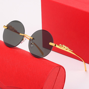 Nuevas Gafas <span class=keywords><strong>de</strong></span> Sol <span class=keywords><strong>de</strong></span> <span class=keywords><strong>Marca</strong></span> <span class=keywords><strong>de</strong></span> Lujo sin Marco para Hombre y Mujer, UV400, con un Diseño <span class=keywords><strong>de</strong></span> Leopardo Único y Elegante, Redondas, Estilo Retro, <span class=keywords><strong>de</strong></span> Diseñador - Product Image 3